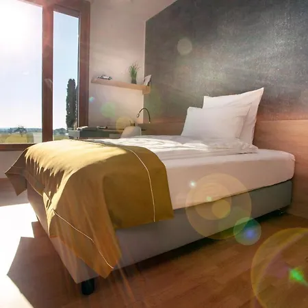 Hotel Dekra Congresshotel Wart 3*