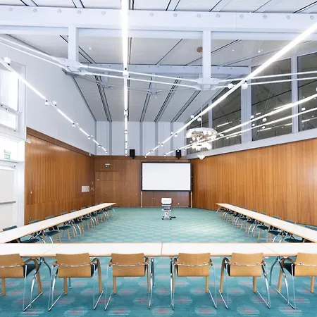Hotel Dekra Congresshotel Wart