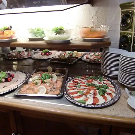 Hotel Dekra Congresshotel Wart 3*