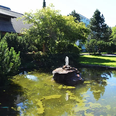 Hotel Dekra Congresshotel Wart 3*