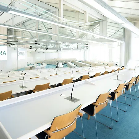 Hotel Dekra Congresshotel Wart 3*