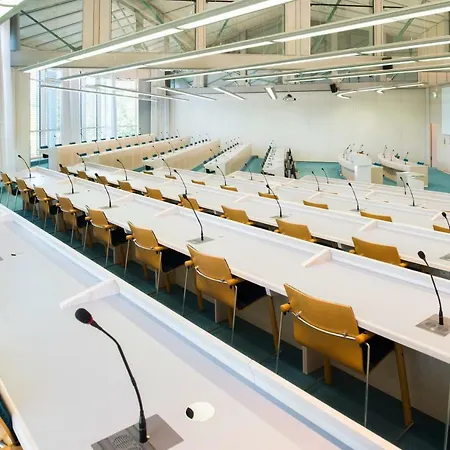 Hotel Dekra Congresshotel Wart 3*